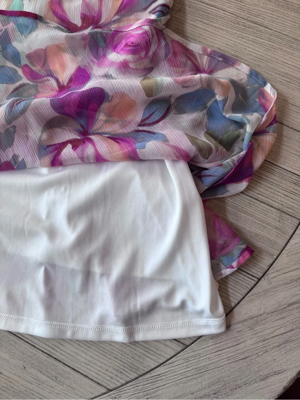 Calvin Klein NWT beautiful, flowy sleeveless dress